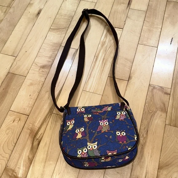 Owl Pattern Purse - Picture 2 of 8